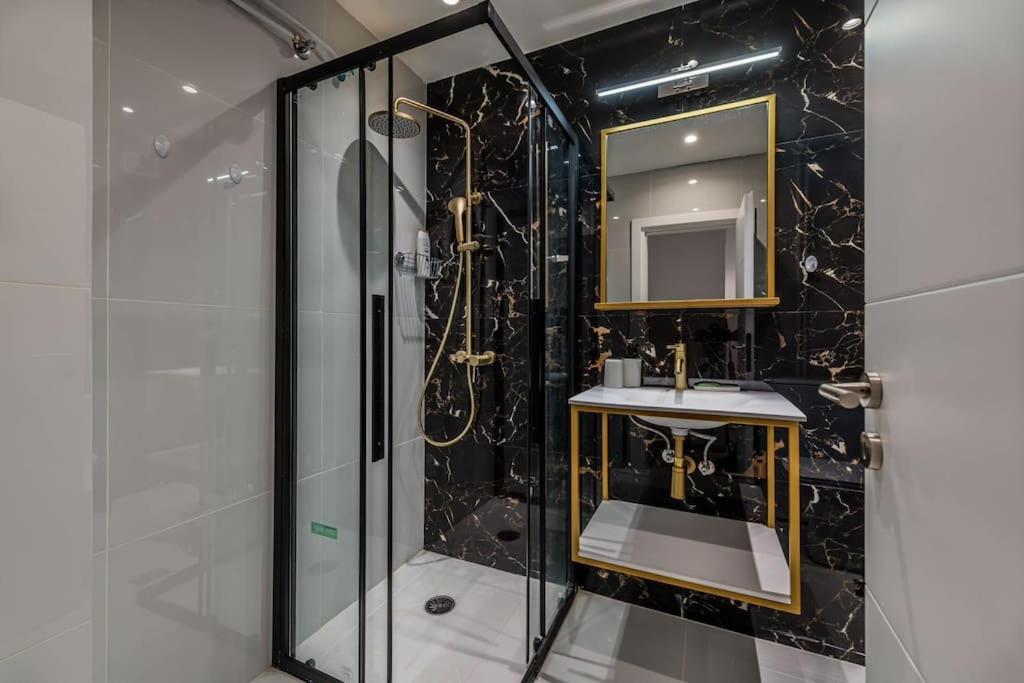 Athens Downtown Cozy Luxury Nest Daire Dış mekan fotoğraf